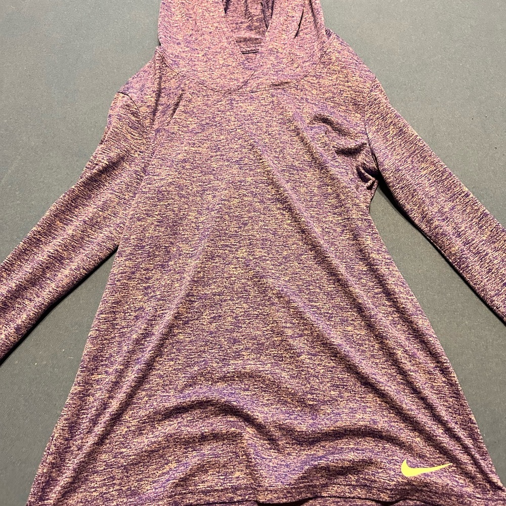 Small Nike pullover - Picture 8 of 16